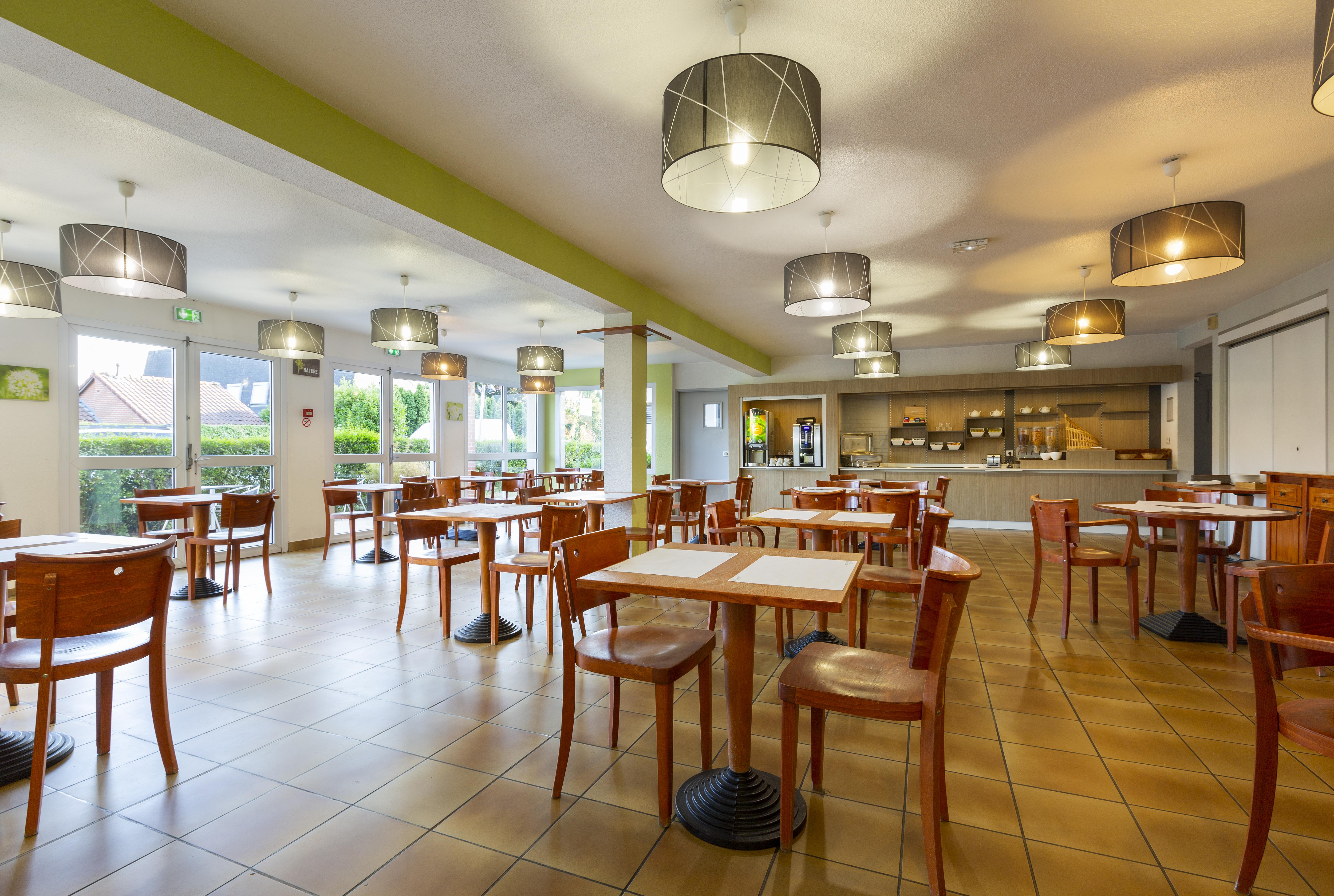 Comfort Hotel Lille Lomme Exterior photo
